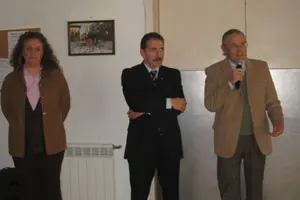 José Luis Peña, presidente del Hogar, presenta a Roberto Calvo, nuevo gerente general.