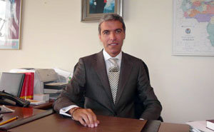  Jorge Antonio Noval Álvarez, cónsul general adjunto. 