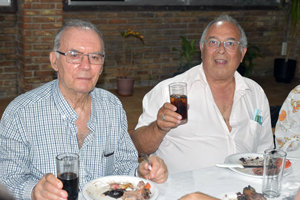 Uru-Ledu.Martin R Caridad y Mario Corrales