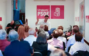 Pedro Sanchez con PSOE Uruguay