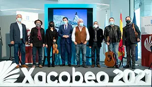 O conselleiro de Cultura, Educación e Universidade, Román Rodríguez, presenta en rolda de prensa a xira con motivo do 40º aniversario do grupo Milladoiro.