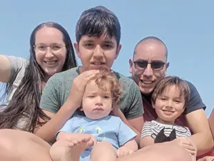 13.Maria Jose Rodriguez y familia