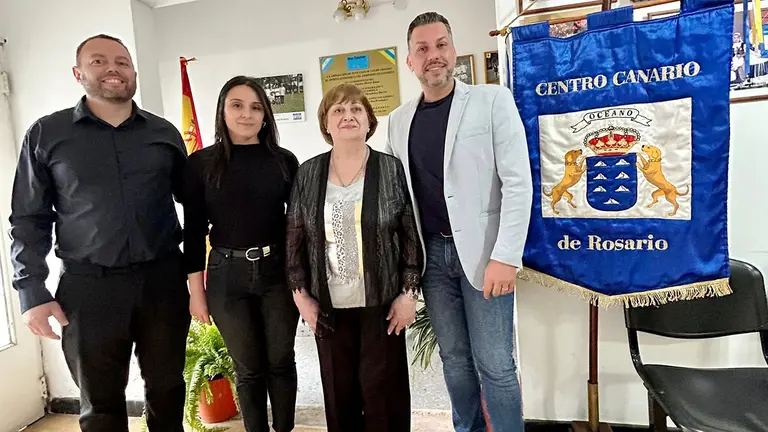 Tellez en Centro Canario de Rosario 3