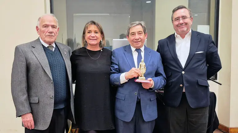 Juan Andres Blanco-Fiestas Patronales del Burgales-Premio CID