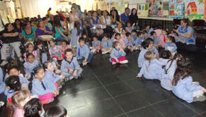 Alumnos del distrito escolar Nº6 expusieron sus trabajos en la Casa Balear de Buenos Aires. Alumnos del distrito escolar Nº6 expusieron sus trabajos en la Casa Balear de Buenos Aires.