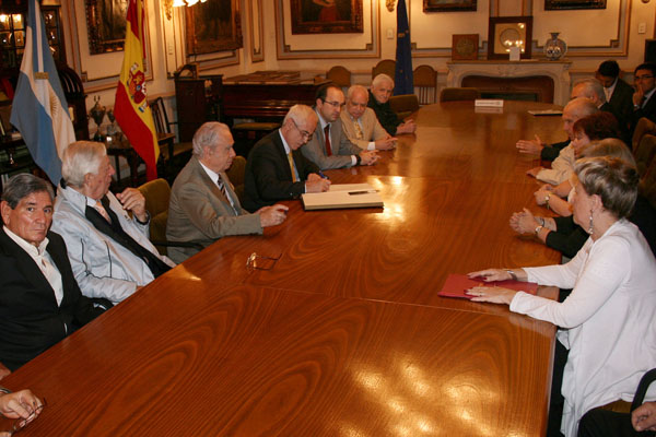 cronicas/CE201204161406142.jpg