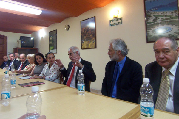 cronicas/CE201205181139528.JPG