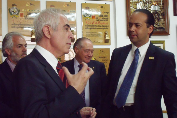 cronicas/CE2012051811411017.JPG