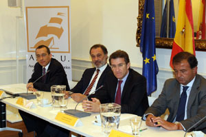 Alberto Núñez Feijóo presidió un encuentro con medio centenar de representantes de AEGU. Alberto Núñez Feijóo presidió un encuentro con medio centenar de representantes de AEGU.
