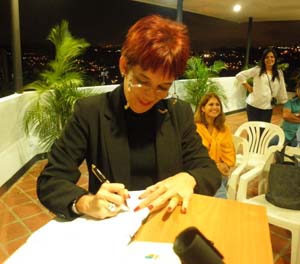 La nueva presidenta del CAC, Ana Gloria Somoano Iglesias. La nueva presidenta del CAC, Ana Gloria Somoano Iglesias.