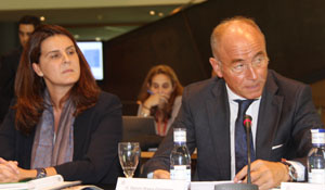 Santiago Camba, en un momento de su intervención. Santiago Camba, en un momento de su intervención.