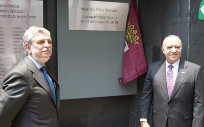 Inauguración del Centro Leonés de México