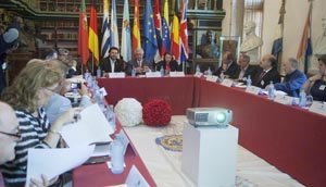O secretario xeral da Emigración, Antonio Rodríguez Miranda, dirixirá a xuntanza da Comisión Delegada do Consello das Comunidades Galegas, máximo órgano de representación da diáspora entre Plenarios do Consello. SÓ GRÁFICOS. Ás 11,30 h, haberá declaracións aos medios. Na biblioteca América da USC (praza de Fonseca, s/n).
12/06/14