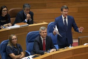 PARLAMENTO
10,00 h.- O titular da Xunta, Alberto Núñez Feijóo, responderá ás preguntas dos grupos no Pleno da Cámara galega. Pazo do Hórreo.
foto xoán crespo
24/09/14