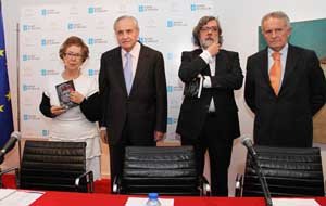 Seijas, Ónega, Pernas y Rodríguez Iglesias, al comienzo del acto