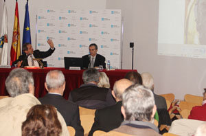 En la conferencia de Ortíz de Landázuri
