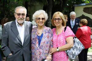 Francisco Lores junto a Estela de Carlotto