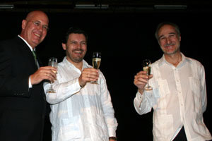 Sergio Toledo, Antonio Rodríguez Miranda y Juan Francisco Montalbán brindan tras la toma de posesión del primero.