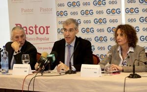 O conselleiro de Economía e Industria, Francisco Conde, inaugurará o IV Foro de internacionalización da economía galega de El Correo Gallego. No Hotel Puerta del Camino (rúa Miguel Ferro Caaveiro, s/n).
foto xoán crespo
03/03/15