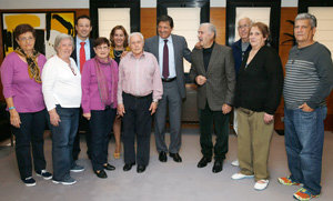 Javier Fernández, Guillermo Martínez y Begoña Serrano, con los participantes en Añoranza. Javier Fernández, Guillermo Martínez y Begoña Serrano, con los participantes en Añoranza.