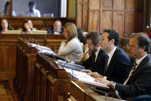 Guillermo Martínez, durante su comparecencia en la Junta General del Principado. Guillermo Martínez, durante su comparecencia en la Junta General del Principado.