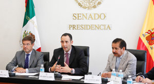 Catala en Mexico-En el Senado
