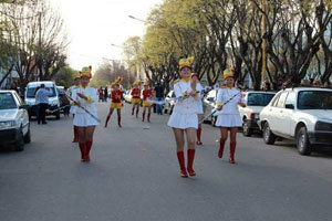 tres arroyos virgen-Guardia real