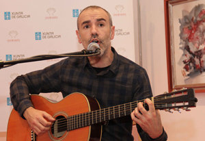 1. Emilio Rúa en un momento de su interpretación