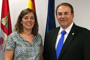 Milagros Marcos y Donald J. Salazar