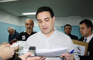 M Moyano da los resultados de las elecciones