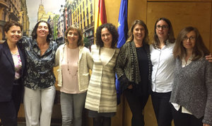 María Ángeles Pons, Leticia Medina, Belén Oliva, Karmele Matellán, Mayte Villanueva, Aitziber Burgos y Eva Baena. María Ángeles Pons, Leticia Medina, Belén Oliva, Karmele Matellán, Mayte Villanueva, Aitziber Burgos y Eva Baena.