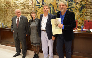 Un momento de la presentació de la Cátedra en la Real Academia Galega.