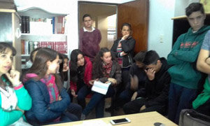 Un momento del encuentro con los escolares. Un momento del encuentro con los escolares.