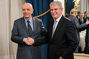 José Serra y Alfonso Dastis, durante el encuentro. José Serra y Alfonso Dastis, durante el encuentro.