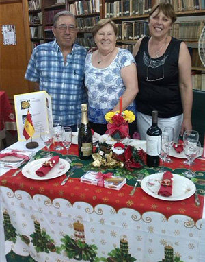 Presentación de la mesa de navideña. Presentación de la mesa de navideña.