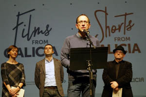 Anxo Lorenzo, e o director da Agadic, Jacobo Sutil, presentarán o programa de proxección exterior do Audiovisual galego para 2017, así como a nova imaxe de marca e catálogos de promoción 'Films from Galicia' e 'Shorts from Galicia'