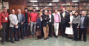 Guisande, junto con un grupo de asistentes al acto. Guisande, junto con un grupo de asistentes al acto.