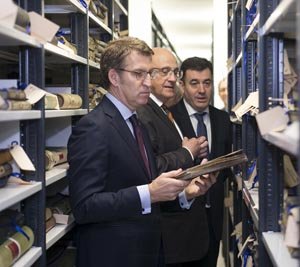 Núñez Feijóo y Román Rodríguez presidieron la entrega del fondo documental histórico del Banco de Gallego. Núñez Feijóo y Román Rodríguez presidieron la entrega del fondo documental histórico del Banco de Gallego.