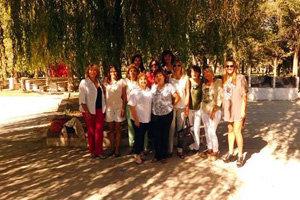 Integrantes de la Asociación posan durante la celebración del centenario. Integrantes de la Asociación posan durante la celebración del centenario.