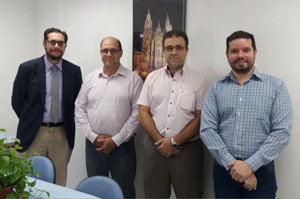 Josep M. Buades –a la izda.–, durante su visita al Fórum Empresarial Hispano-Brasileño.