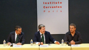 Vicente Domínguez, Juan Manuel Bonet y Miguel Galano, durante el acto. Vicente Domínguez, Juan Manuel Bonet y Miguel Galano, durante el acto.