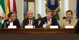Elías Bendodo, Francisco de la Torre, Juan Manuel Bonet y Rafael Rodríguez-Ponga. Elías Bendodo, Francisco de la Torre, Juan Manuel Bonet y Rafael Rodríguez-Ponga.