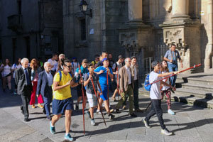 Un momento del tramo que caminaron por las calles de Ourense.