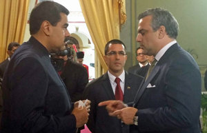 17.EMBAJADOR-CREDENCIALES A MADURO