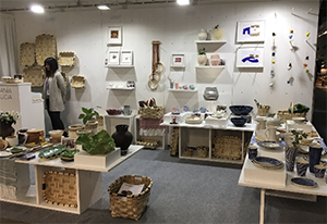 Vista del estand de Artesanía de Galicia en la Feria Formex. Vista del estand de Artesanía de Galicia en la Feria Formex.