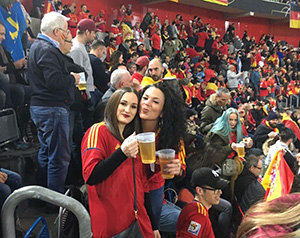 Aficionadas estadio