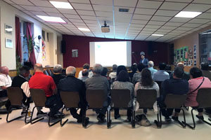 El secretario peral de Emigración, durante la charla en el Centro Galego de Nüremberg. El secretario peral de Emigración, durante la charla en el Centro Galego de Nüremberg.