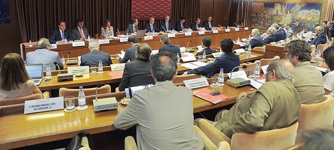 Conde participó en el Pleno de la Cámara de Comercio de A Coruña. Conde participó en el Pleno de la Cámara de Comercio de A Coruña.