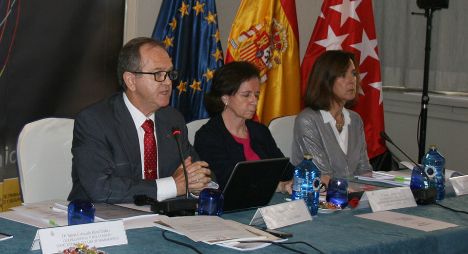 Eduardo Dizy, durante su intervención en la inauguración del Pleno. Eduardo Dizy, durante su intervención en la inauguración del Pleno.
