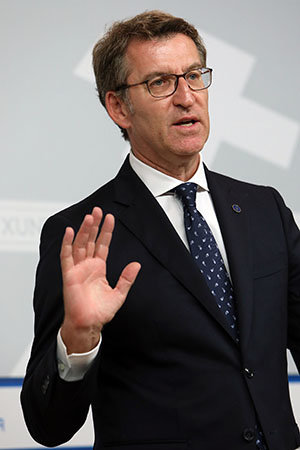 Núñez Feijóo, durante la celebración de la rueda de prensa posterior al Consello de la Xunta. Núñez Feijóo, durante la celebración de la rueda de prensa posterior al Consello de la Xunta.
